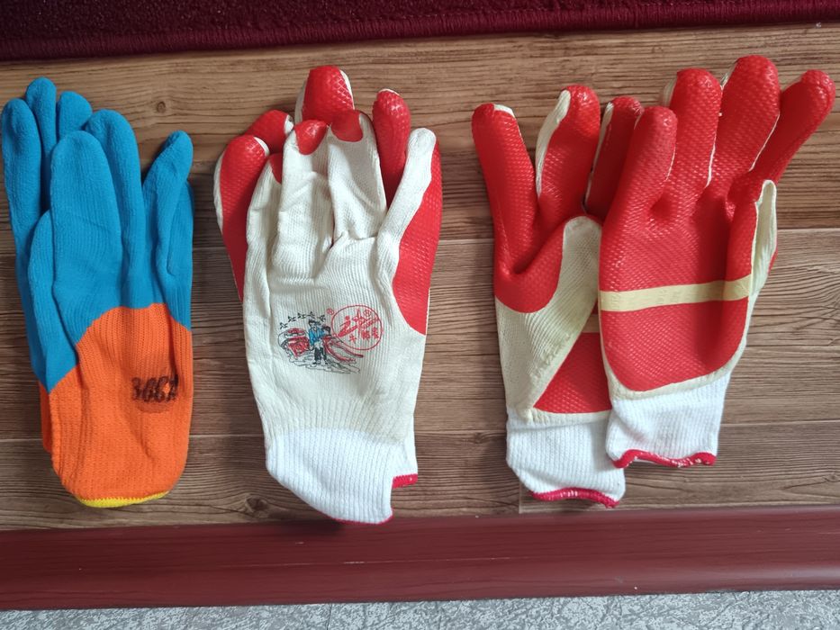 Перчатки рабочие новые