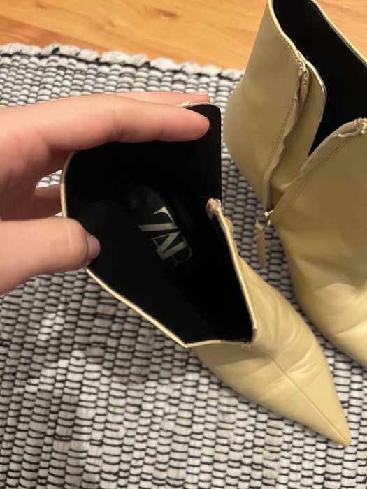 Vand pantofi/ghete stiletto ZARA piele naturala marimea 40