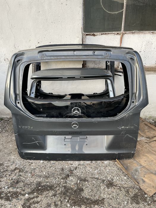 Заден капак багажник за Mercedes Vito V447 Мерцедес Вито 2014г- 2бр