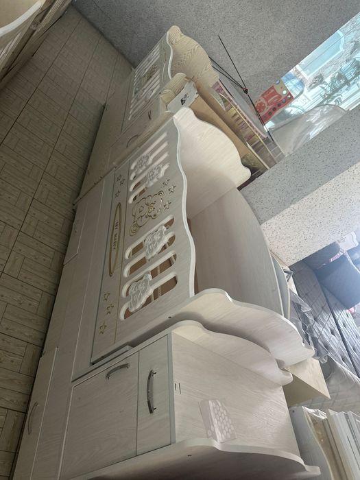 Detiski mebellar yangi