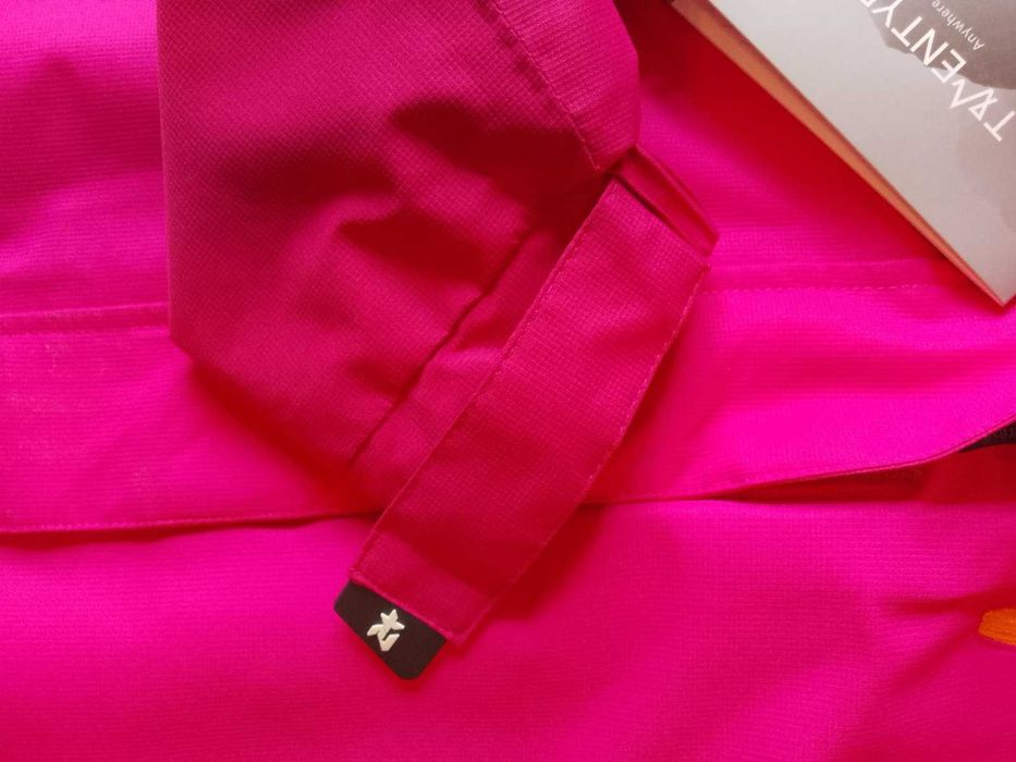 Нова оригинална дамска ветровка яке TWENTY FOUR 24