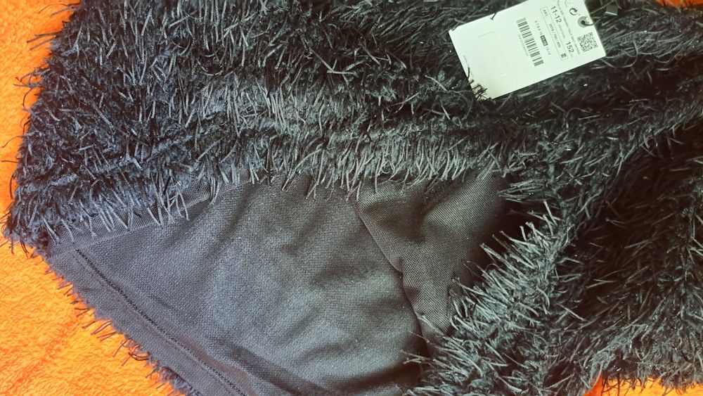 Tricou de dama, cu franjuri, negru, NOU (Zara)