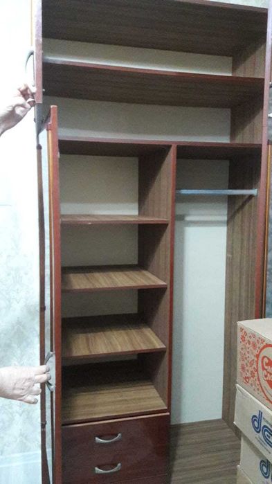 Продаю шкаф для одежды с антресолью