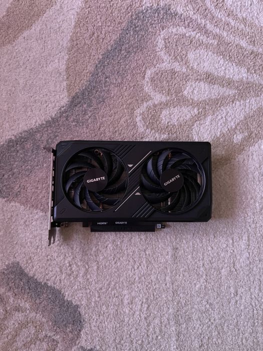 RTX 5050 pret sau fac schimb cu alta