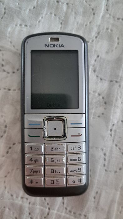 Nokia 6070 si Nokia N70