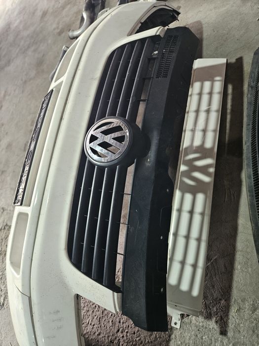 Предна броня комплект за Vw T5