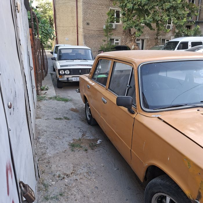 Vaz 21011 sotiladi 1983 yil