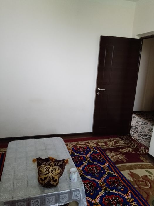 Qarshi kvartira sotiladi