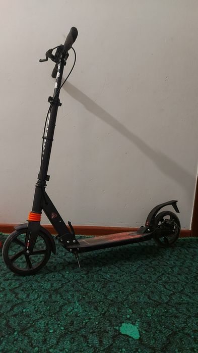 Самокат продается срочно