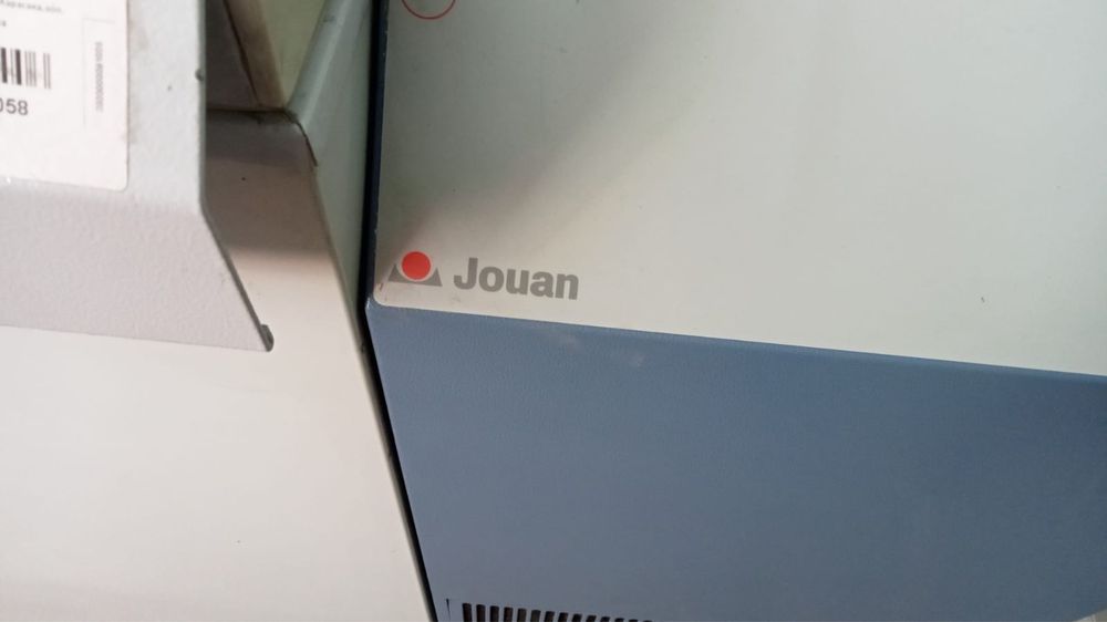 Продается производственый, шоковый морозильник.