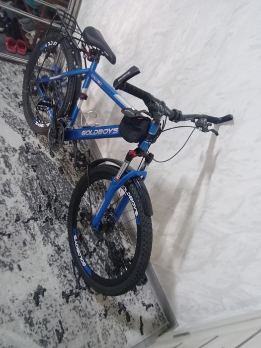 Velik sotiladi razmer xolati alo 26 kop uchilmagan pashtiy yengi. Naso