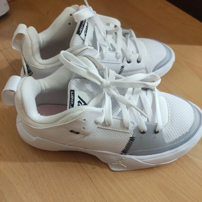 Детски маратонки Nike Jordan