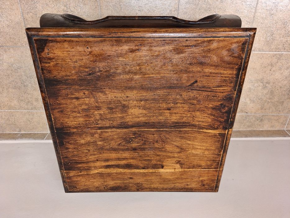 Маса за всекидневна орех