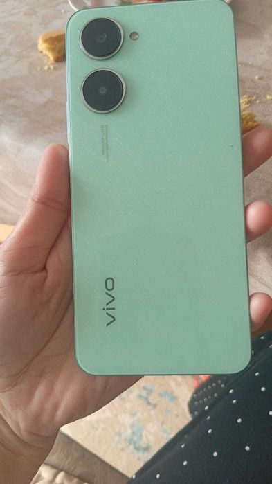 Продам срочно Vivo Y03
