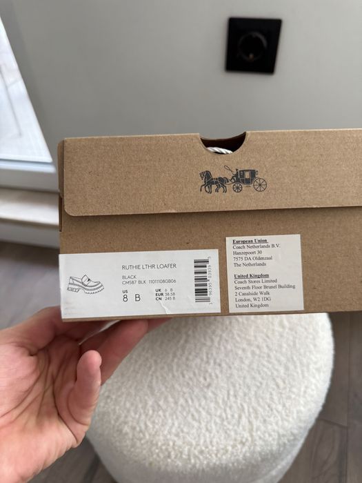 Coach кожени мокасини