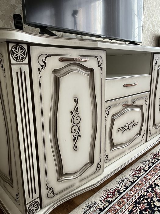 Продаю бомбезный комод