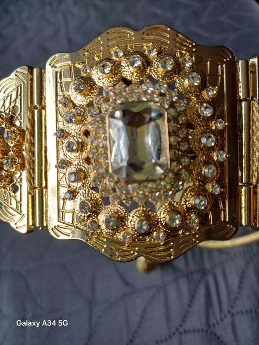 прекрасен аксесоар.