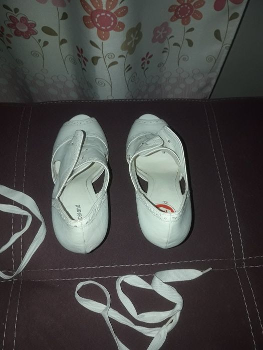 Туфли 38 размер - кожа 100 % - GraceLand