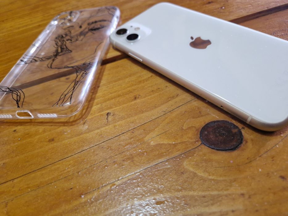 Telefon iphone 11