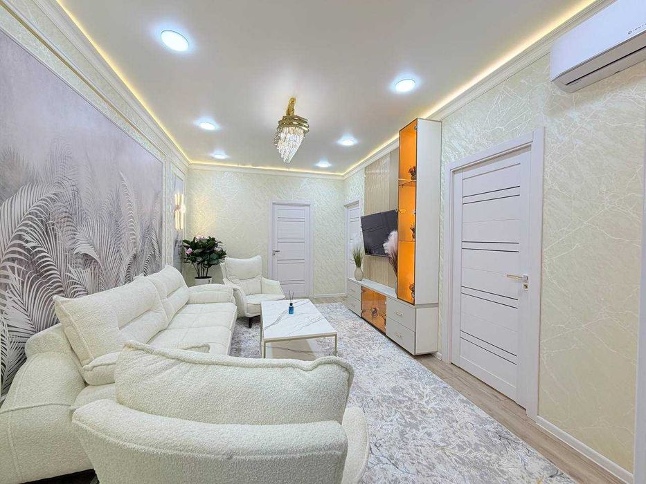 Чиланзарский район рядом метро Чиланзар / срочный вариант / 2в3 Id07