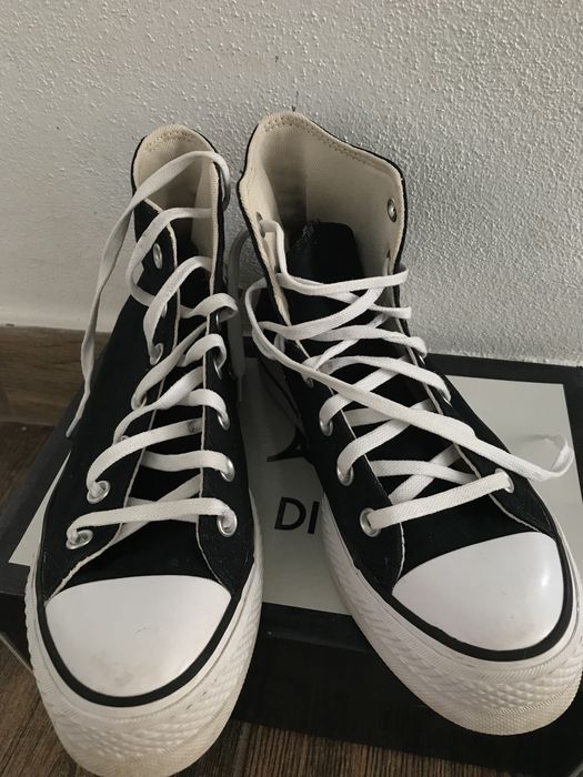 Adidasi Converse