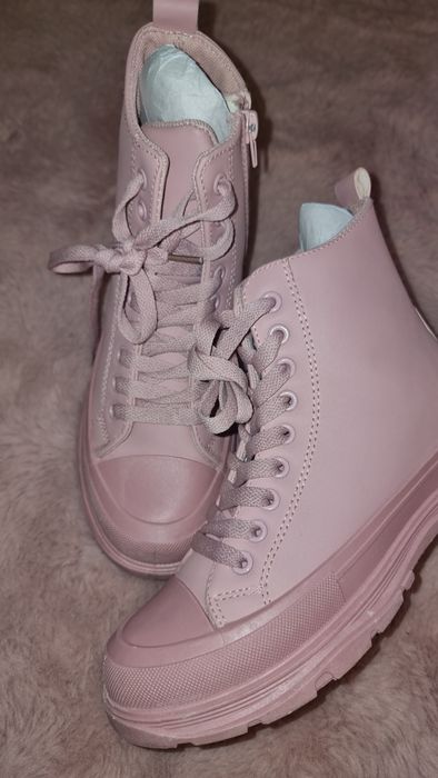 Боти за момиче размер 36