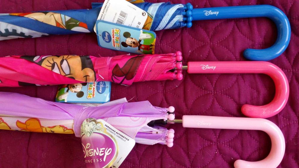 Нов детски чадър на Дисни Принцеси.