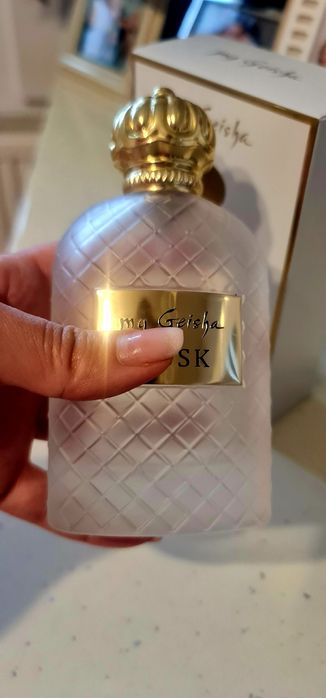 Vând sticla goală parfum Musk my geisha