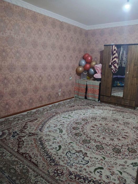 Qizlarga kvartira  sheriklikka