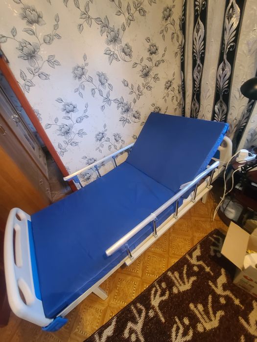 Продам медицинскую кровать