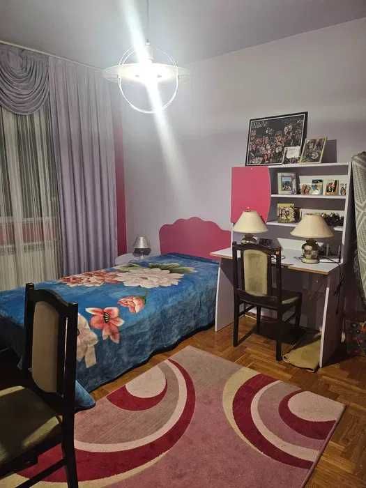 Продава се Тристаен апартамент в Садово - 118 кв.м за 597 €/кв.м - Снимка #3