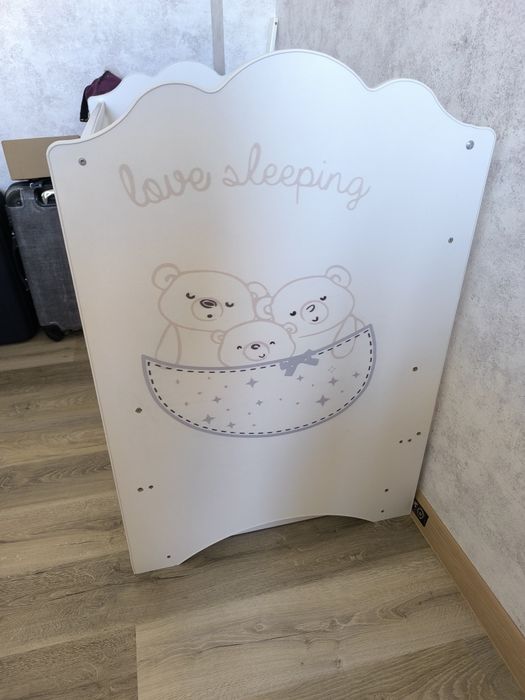 Продается детская кроватка