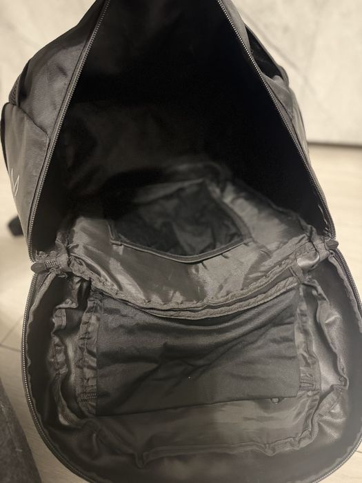 Продавам Раница 2XU Transition Bag 35l