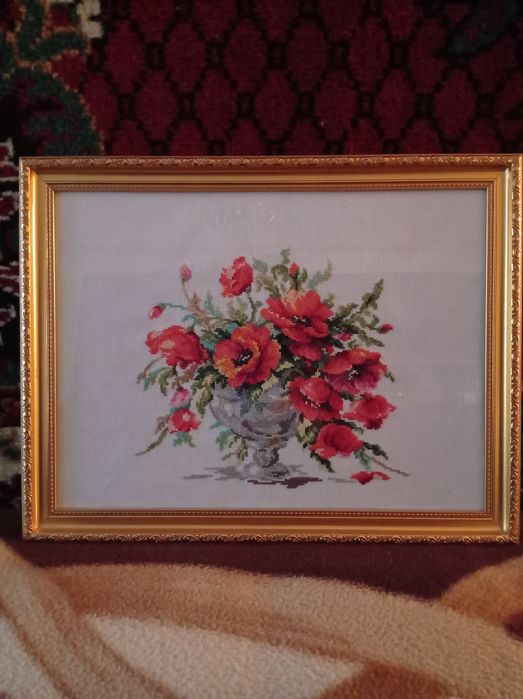 Картины вышитые вручную