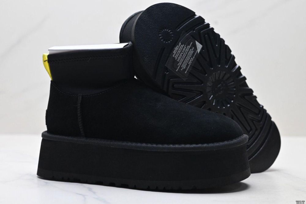 UGG Mini dipper la super pret