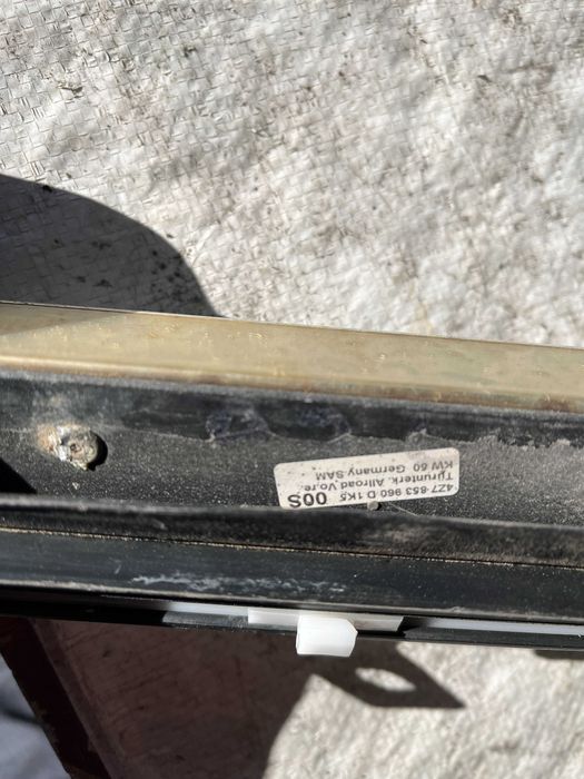 Лайсна Audi A6 Allroad C5