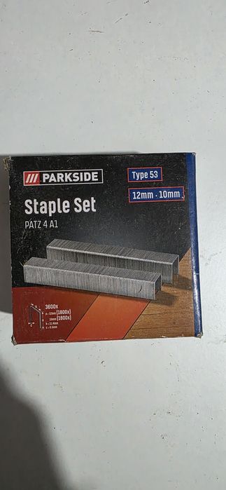 Capse si cuie metalice pentru pistol capse, apiterie