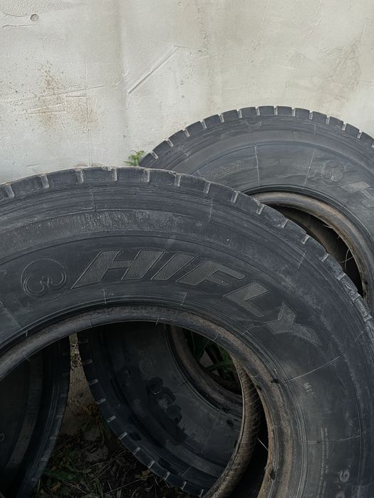 Продам колеса 9.00 R20