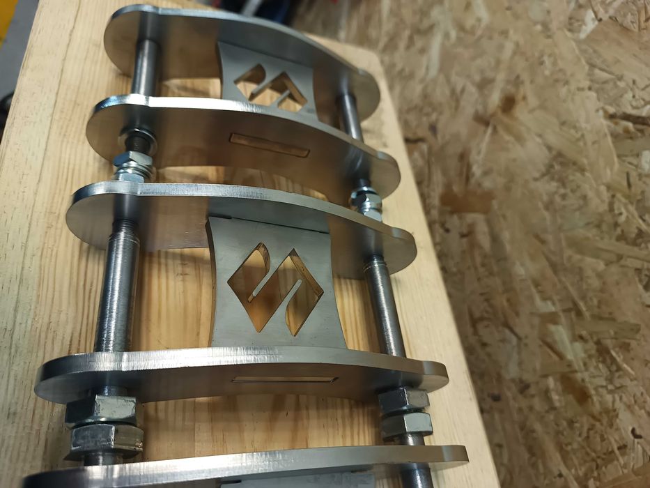 Люлки за Suzuki samurai