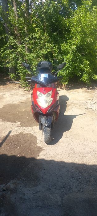 Skuter sotiladi holati yaxshi