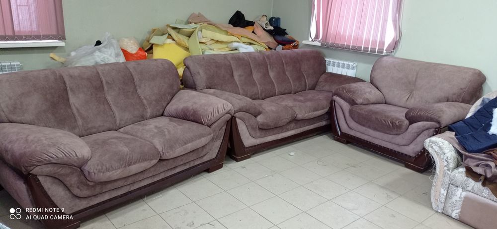 Перетяжка мягкой мебели