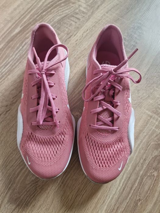 Nike zoom superrep 4