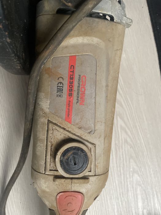 Болгарка нормольно состоения