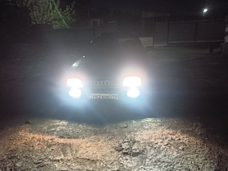 Ауди 80 б3 1990г объем 1,8