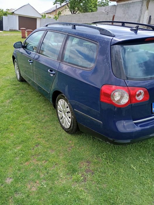 VOLKSWAGEN Passat 0 — imagine 2