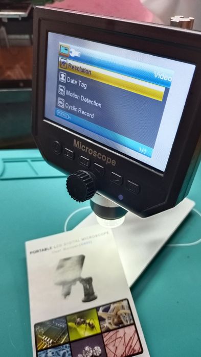 Цифровой микроскоп с дисплеем (увеличение 1-600x)