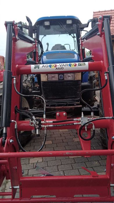 Brat incarcator frontal pentru tractor cj