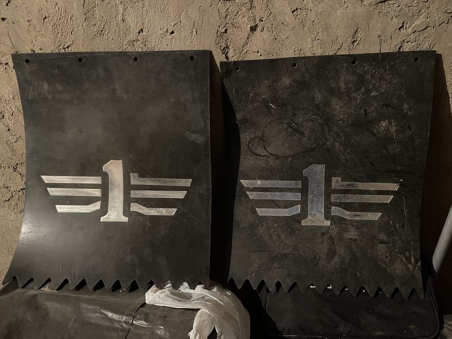 Брызговики на Faw