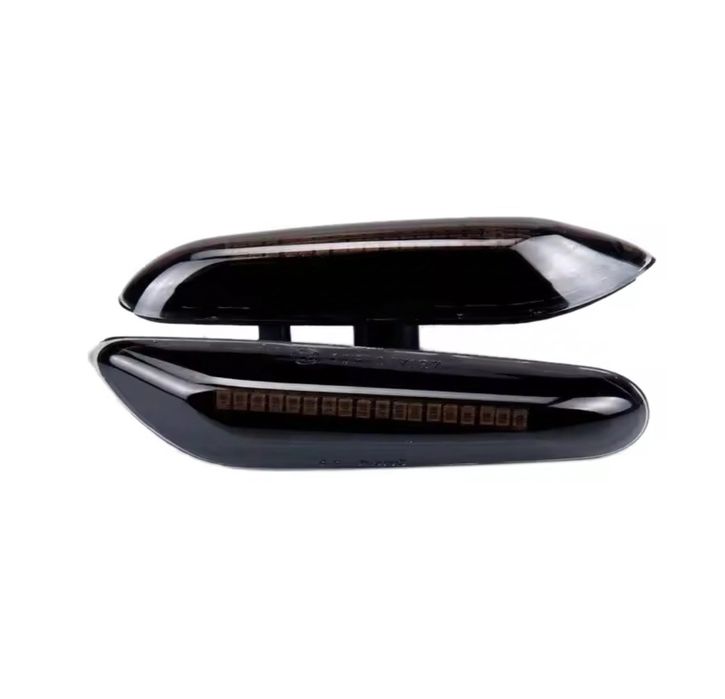 Черни Тунинг бягащи Динамични мигачи BMW E46 e60 e61 e81 e82 e83 e90