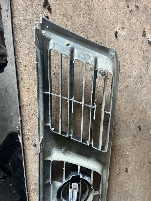 Masca grila nissan patrol y61 completa